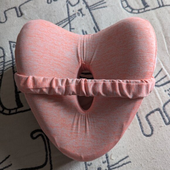 Leg Support Pillow for Side Sleepers - Picture 4 of 7